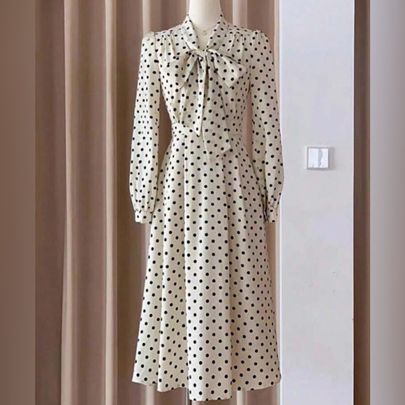 Dresses & Skirts - Polka Dot Bow-Tie Dress
